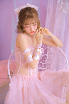 吮她的花蒂h
